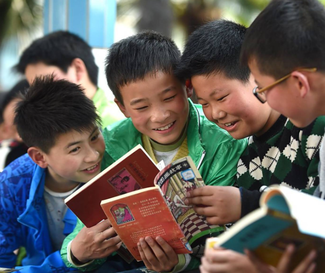 让书香触手可及让习气自然生长采取软硬并重的推进战略 让书香触手可及让习气自然生长采取软硬并重的推进战略