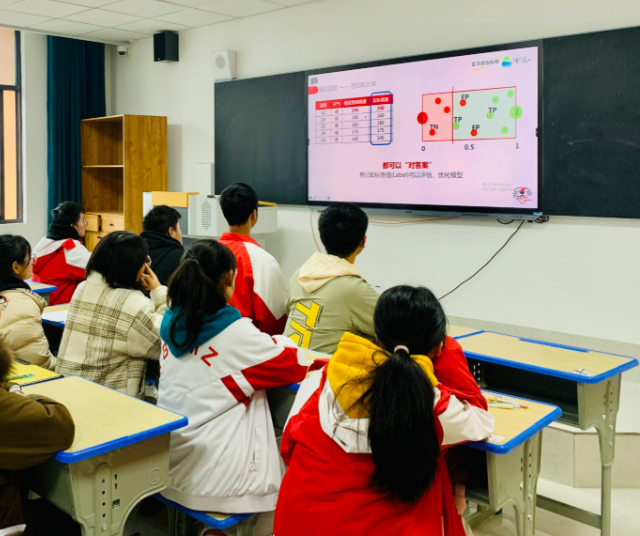 放到重视学生个体成长上真实回归到看见每一个学生的教育实质 放到重视学生个体成长上真实回归到看见每一个学生的教育实质
